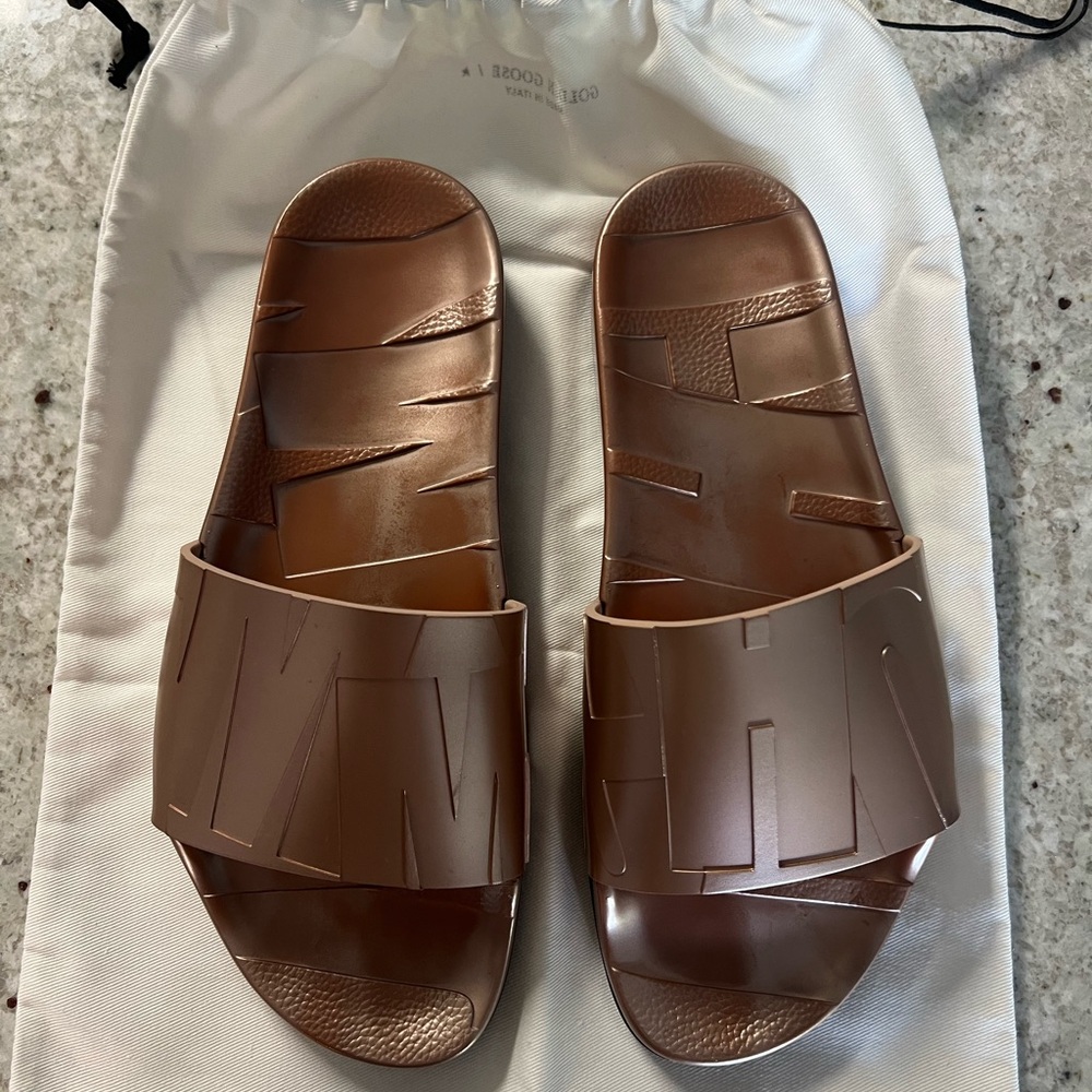 Jimmy Choo-Rey Pool slides 
Size EU 40